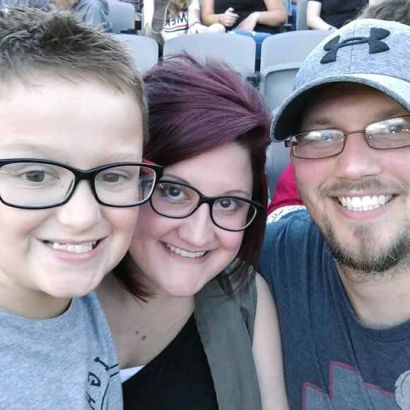 Meet your Posher, Justin - Picture 1 of 1